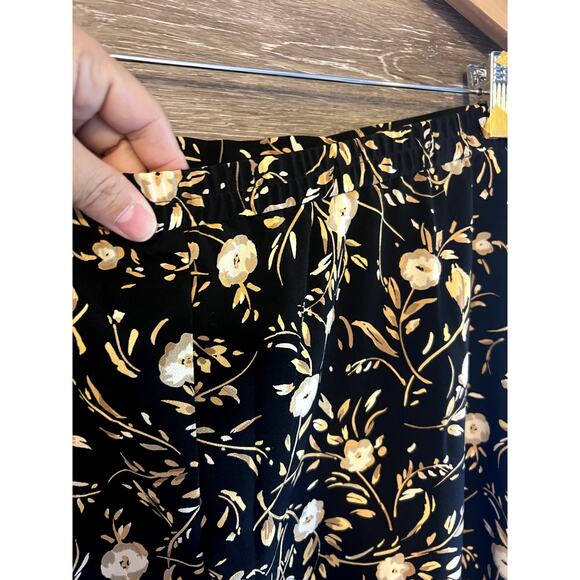 Vintage Maxi Skirt size Large Floral Black Elastic Waist Requirement - Picture 8 of 9